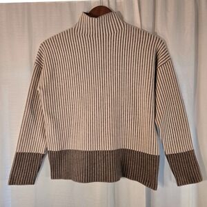 Rachel Zoe Funnel Neck Brown / Beige Striped Sweater Size Small